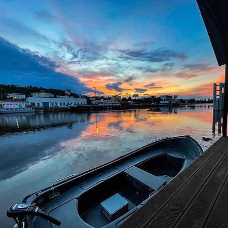 Hotel Houseboat Benjamin - Houseboats Benjamin & Franklin Prag Exterior foto
