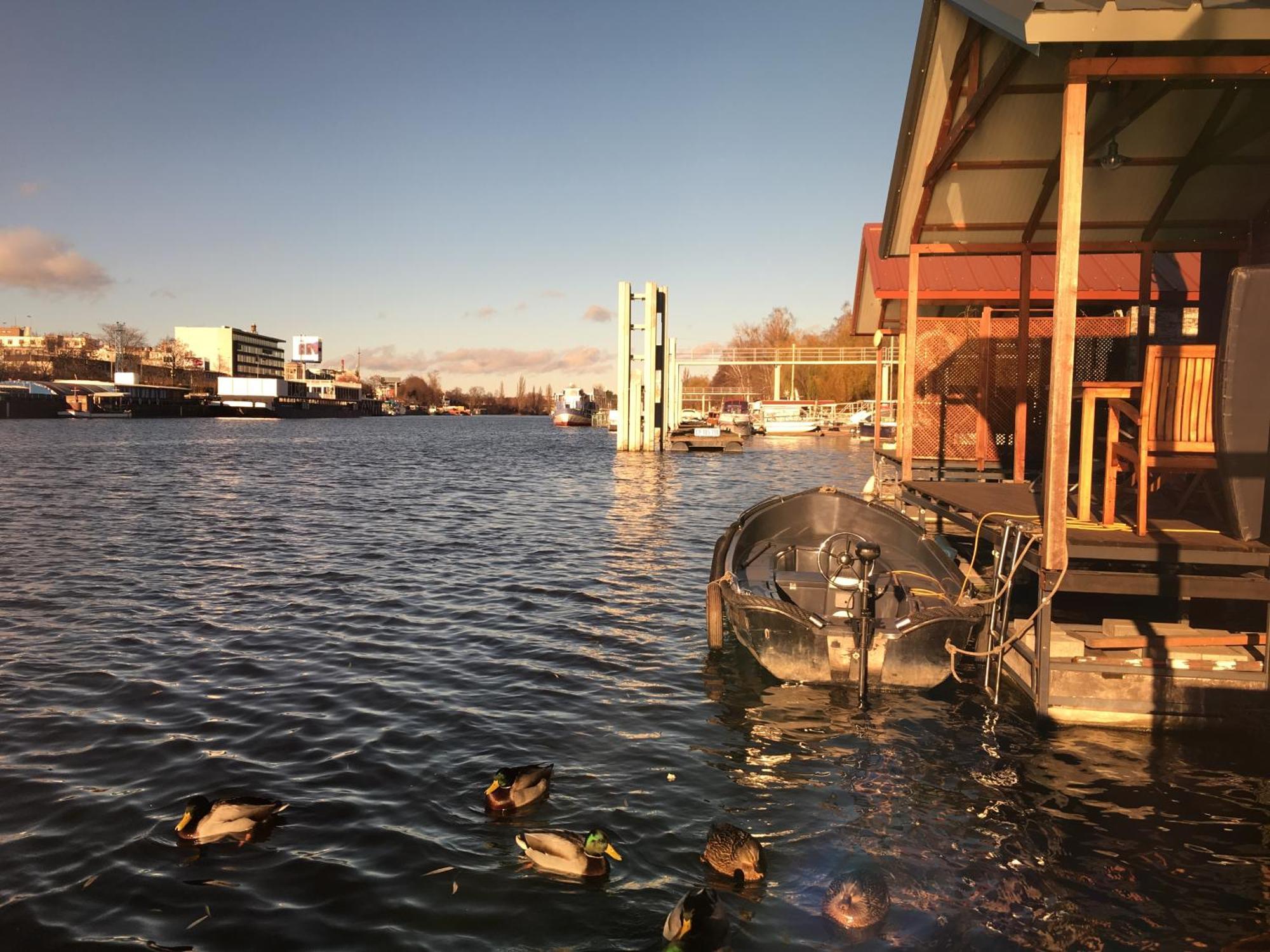 Hotel Houseboat Benjamin - Houseboats Benjamin & Franklin Prag Exterior foto